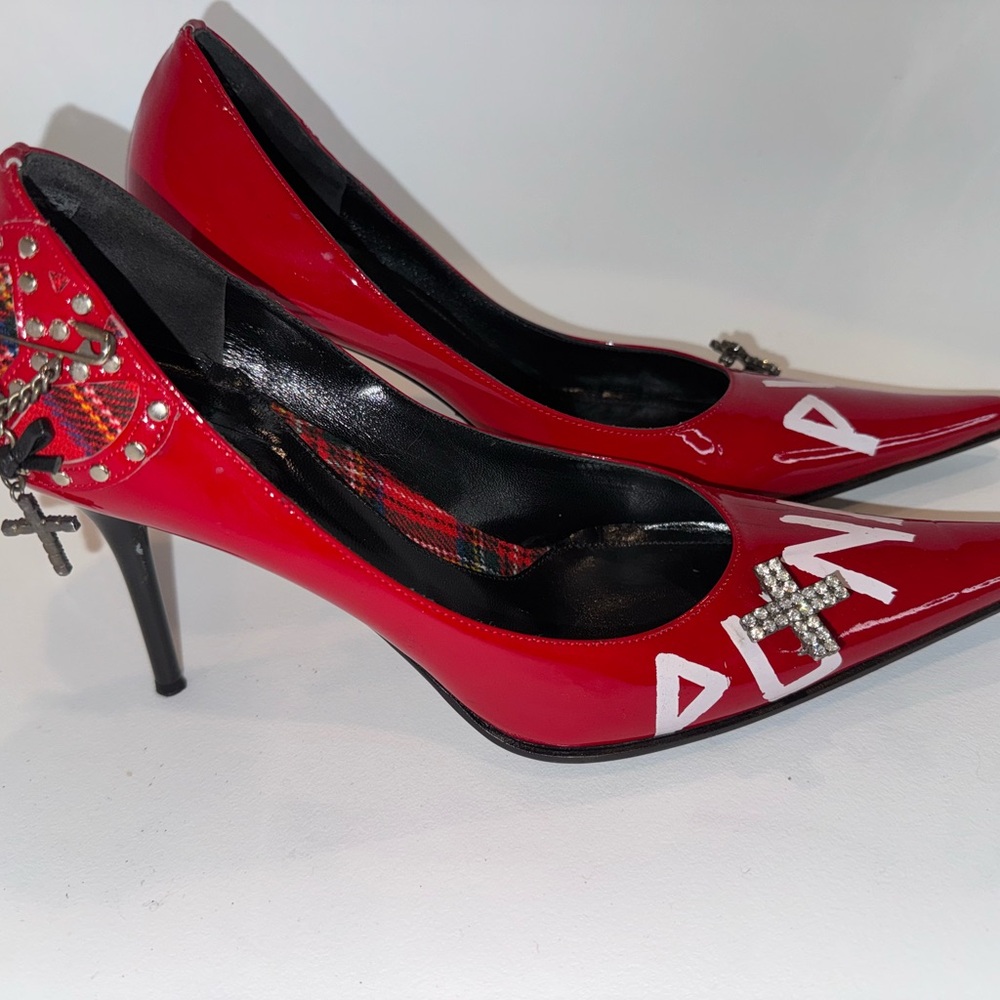 Le Silla Punk Red Stiletto Heels - Picture 4 of 6
